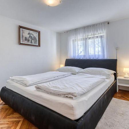 Apartment Albaneze By Interhome Njivice Εξωτερικό φωτογραφία