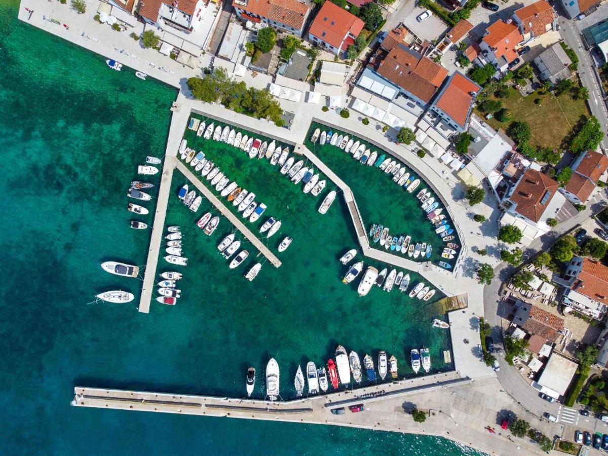 Apartment Albaneze By Interhome Njivice Εξωτερικό φωτογραφία